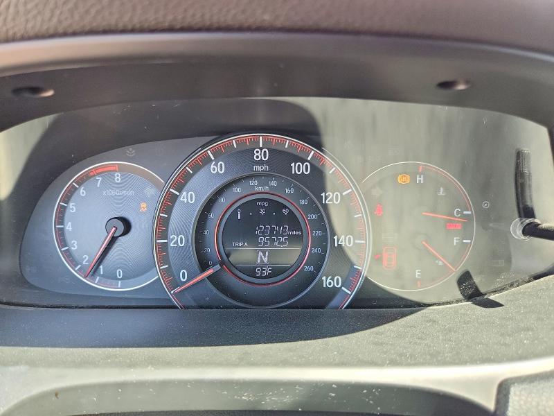 Photo 9 from auction – 2017 HONDA ACCORD with VIN 1HGCR2F16HA078918