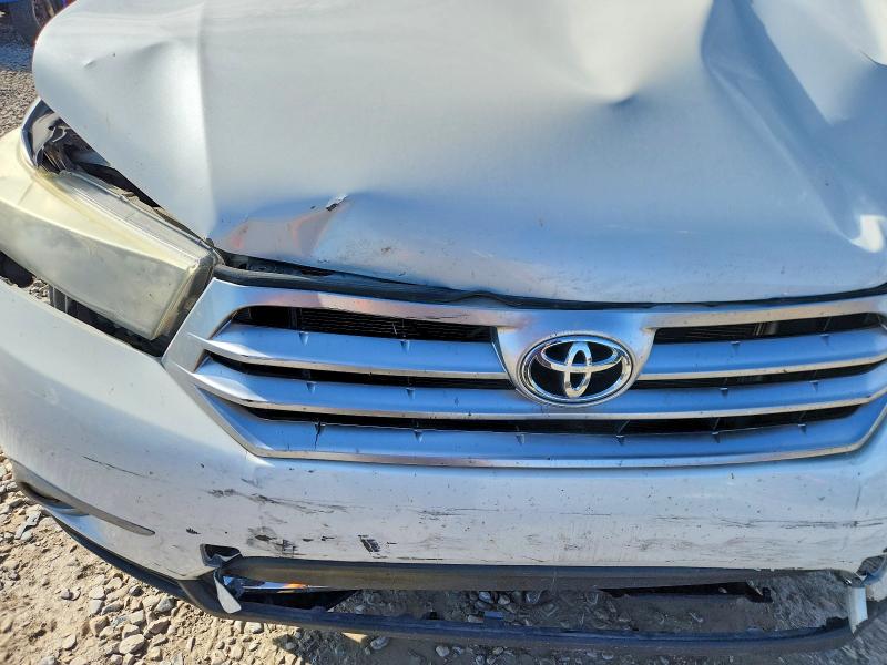 Photo 11 from auction – 2013 TOYOTA HIGHLANDER with VIN 5TDDK3EH6DS201478