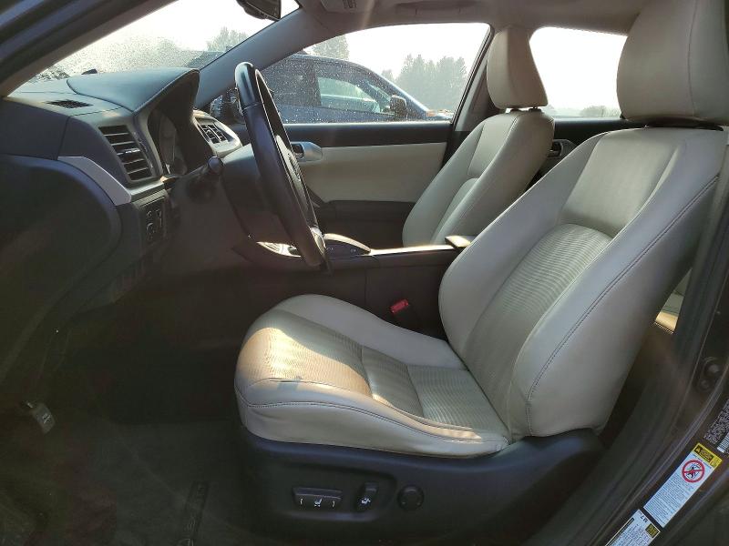 Photo 7 from auction – 2011 LEXUS CT with VIN JTHKD5BH2B2027431