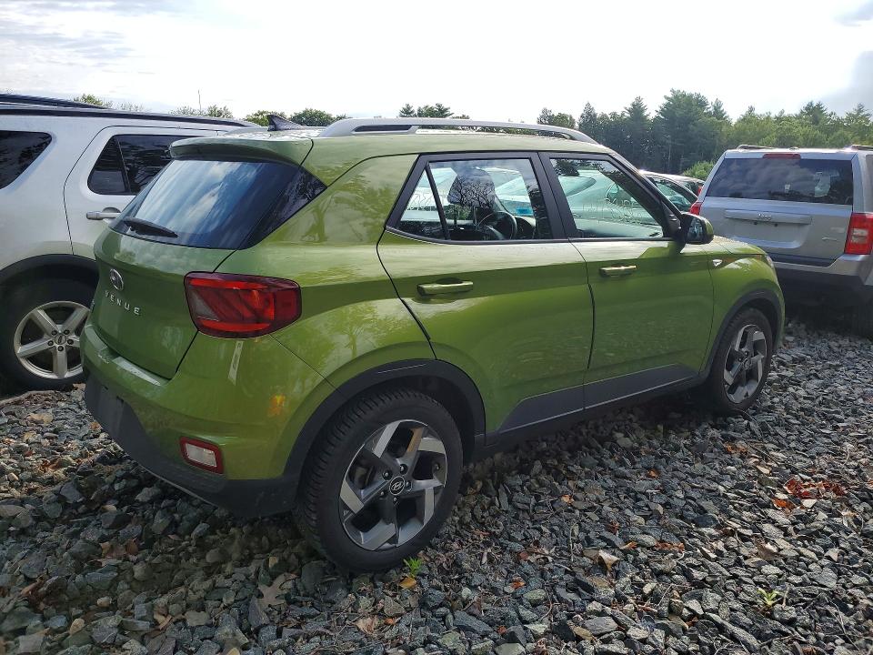 Photo 3 from auction – 2022 HYUNDAI VENUE with VIN KMHRC8A35NU172140