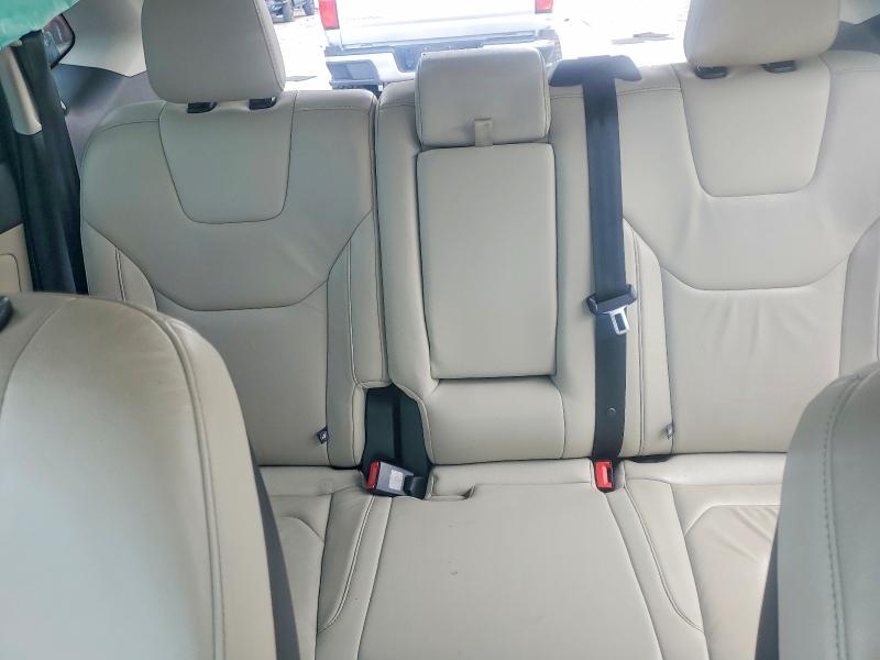 Photo 10 from auction – 2016 FORD EDGE with VIN 2FMPK3K84GBC37172