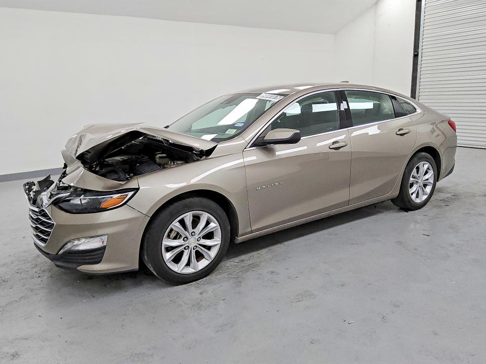 CHEVROLET MALIBU 2023 with VIN 1G1ZD5ST8PF131581 - Photo from auction