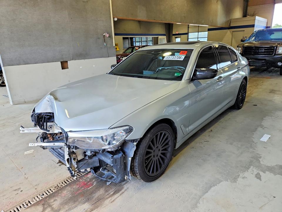 BMW 530 2019 с VIN WBAJA5C50KWW12007 - Снимка от търг