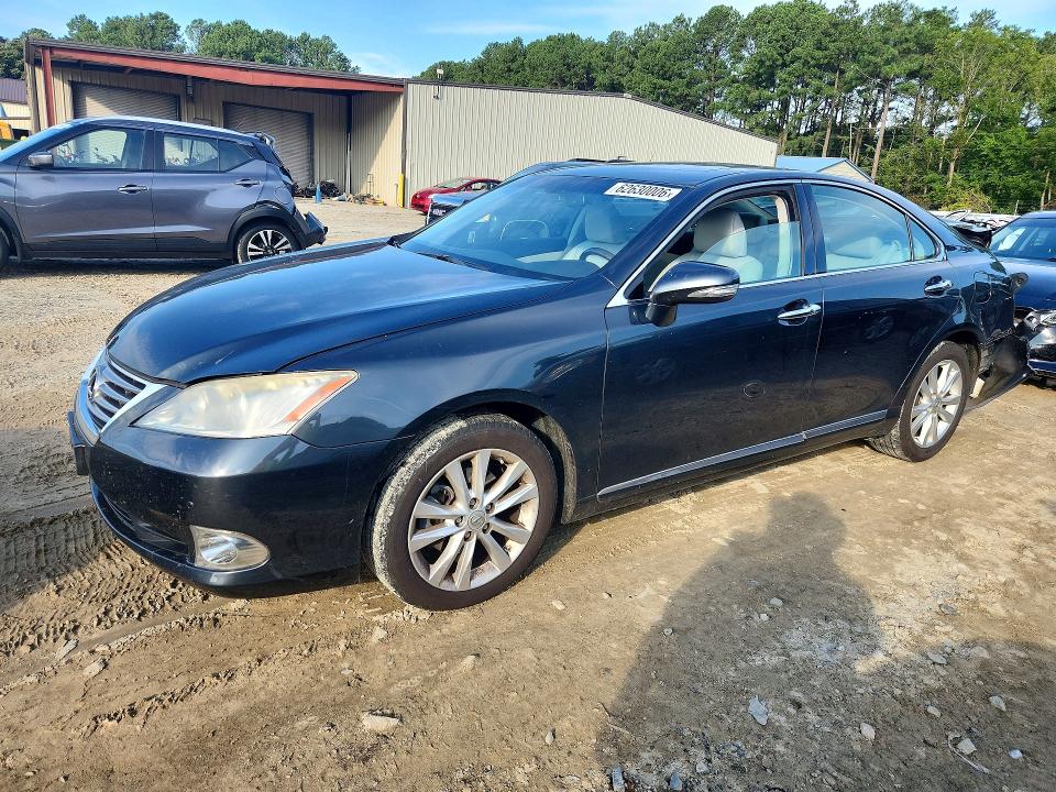 LEXUS ES 2011 with VIN JTHBK1EG7B2441290 - Photo from auction