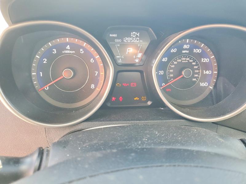 Photo 9 from auction – 2012 HYUNDAI ELANTRA with VIN 5NPDH4AE3CH100242