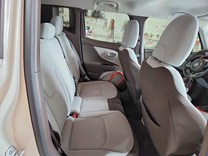Photo 11 from auction – 2015 JEEP RENEGADE with VIN ZACCJBBT8FPC04450