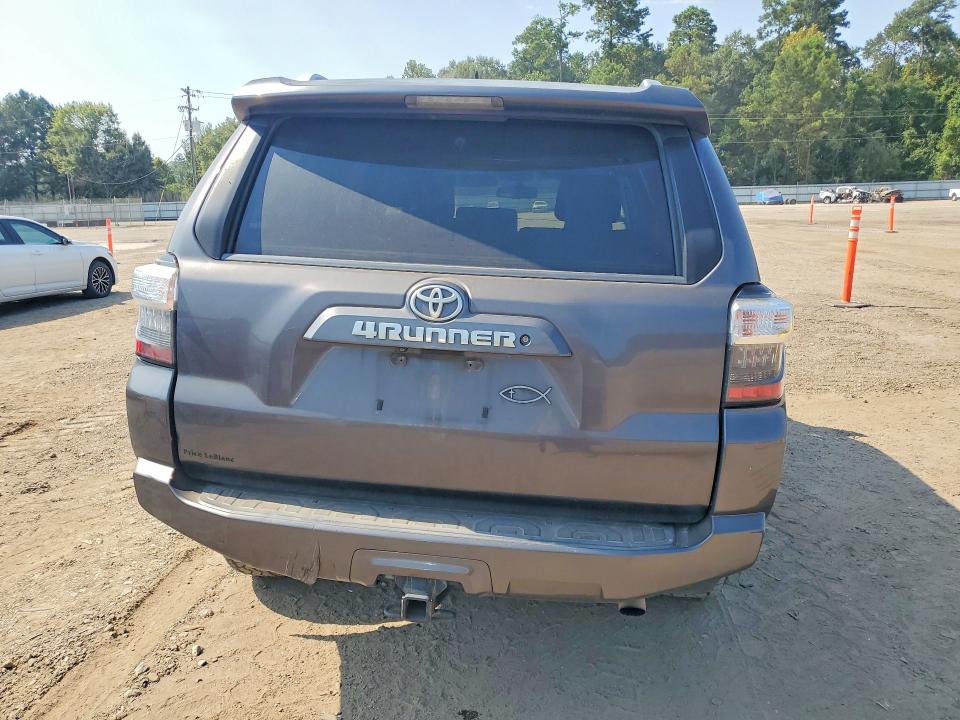 Zdjęcie 6 z aukcji – 2015 TOYOTA 4RUNNER z VIN JTEZU5JR0F5103836