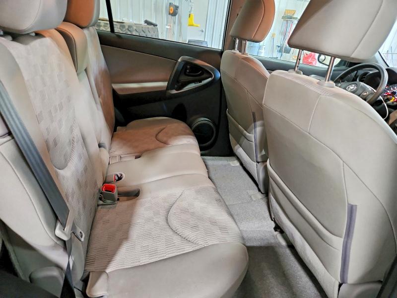 Photo 11 from auction – 2012 TOYOTA RAV4 with VIN 2T3ZF4DV0CW127625