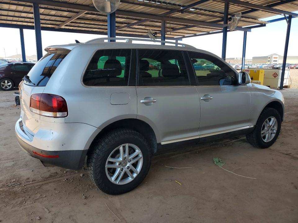 Photo 3 from auction – 2010 VOLKSWAGEN TOUAREG with VIN WVGBF7A99AD003563
