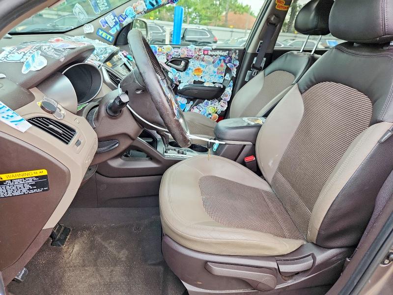 Photo 7 from auction – 2012 HYUNDAI TUCSON with VIN KM8JU3AC1CU402850