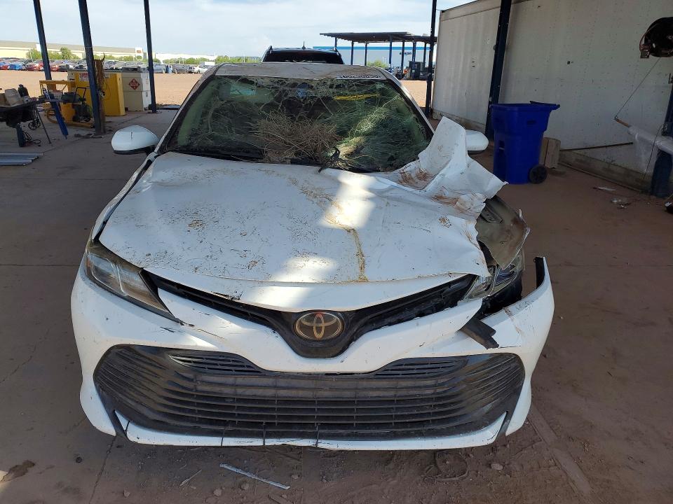 Photo 5 from auction – 2020 TOYOTA CAMRY with VIN 4T1C11AK0LU878889