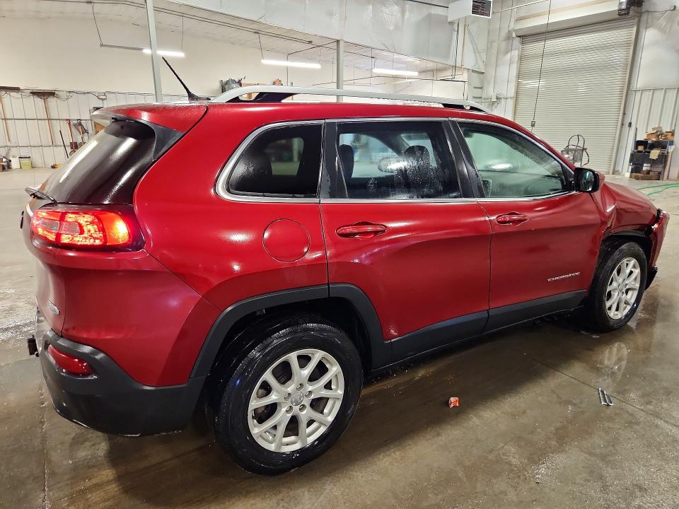Photo 3 from auction – 2014 JEEP CHEROKEE with VIN 1C4PJMCS1EW247984