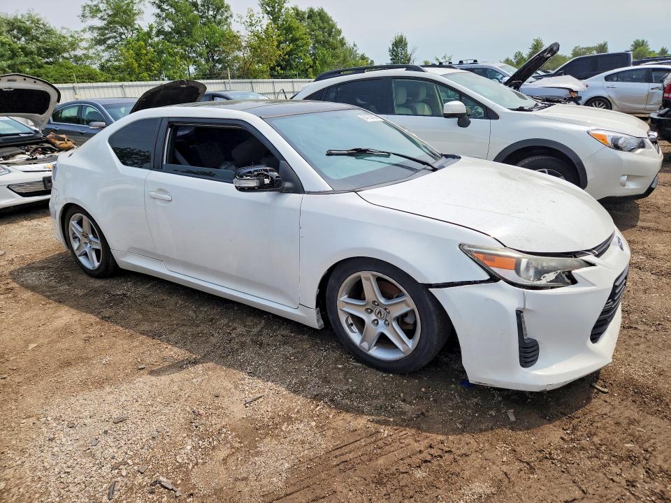 Photo 4 from auction – 2014 SCION TC with VIN JTKJF5C7XE3072007