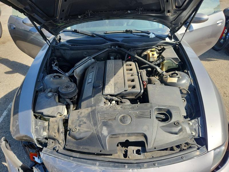 Foto 11 de la subasta – 2004 BMW Z4 con VIN 4USBT33524LS50752