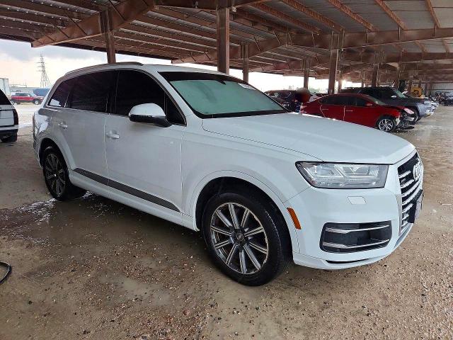 Photo 4 from auction – 2017 AUDI Q7 with VIN WA1LAAF72HD026599