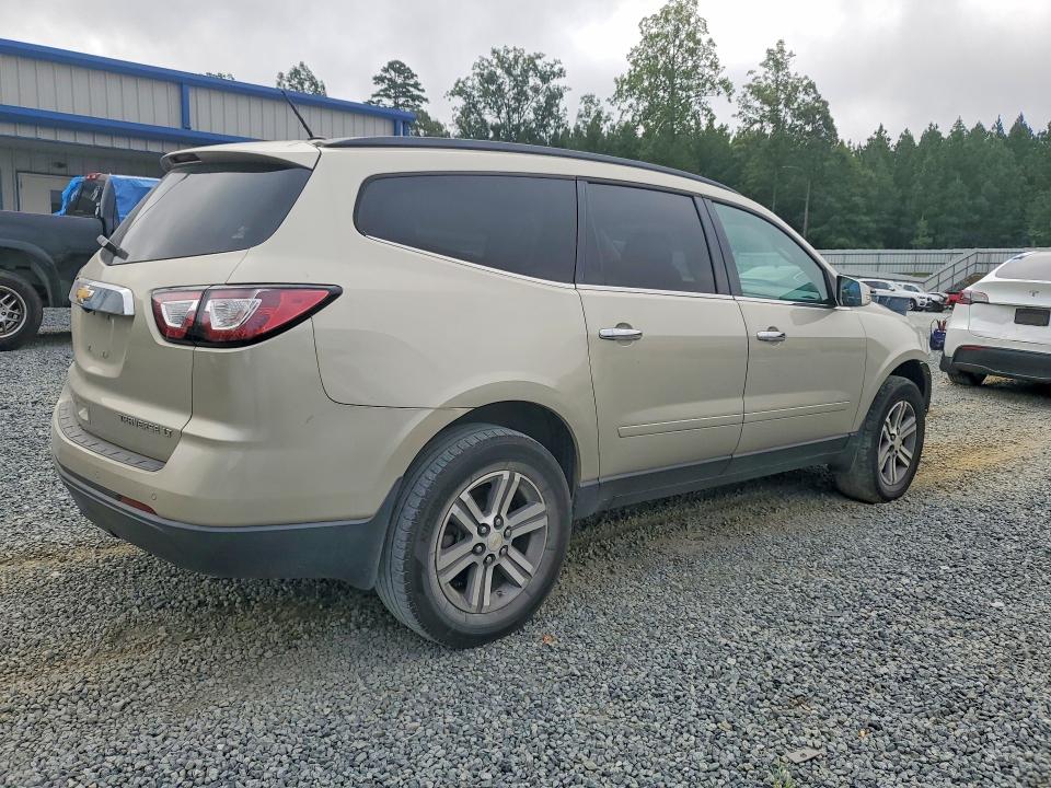 Photo 3 from auction – 2015 CHEVROLET TRAVERSE with VIN 1GNKRHKD6FJ182164