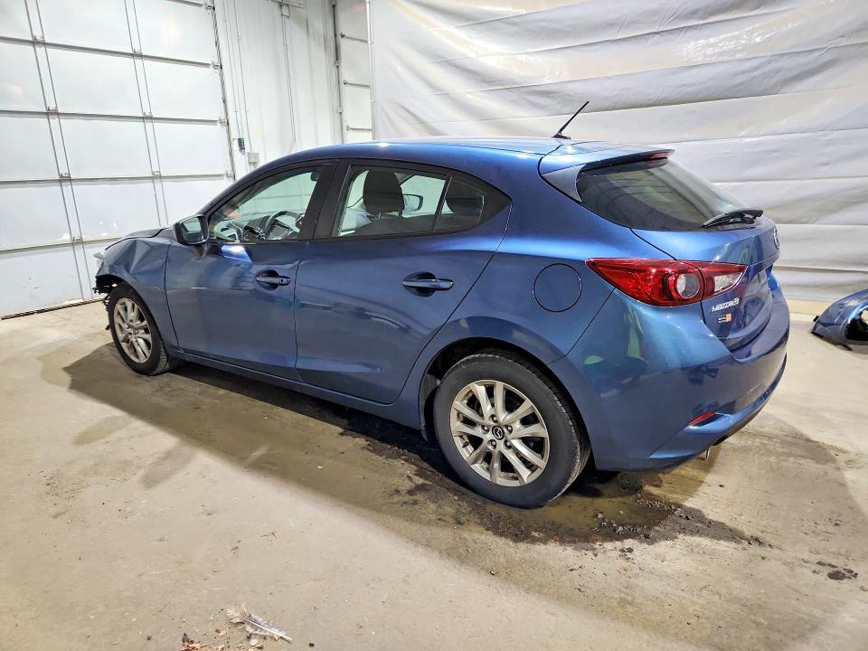Photo 2 from auction – 2017 MAZDA 3 with VIN 3MZBN1K71HM113715