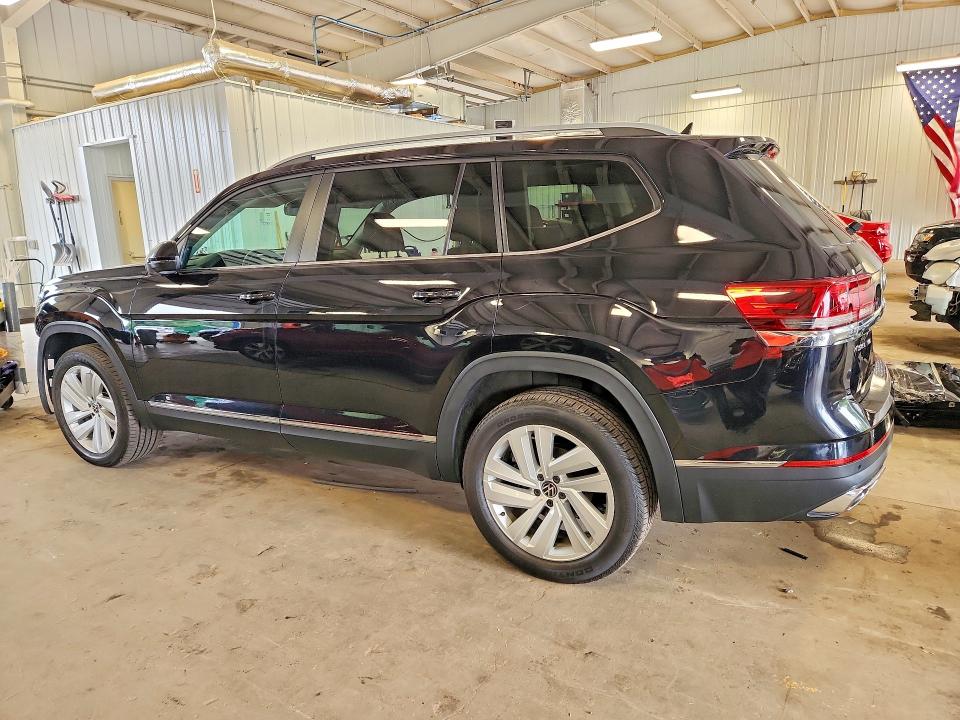 Photo 2 from auction – 2021 VOLKSWAGEN ATLAS with VIN 1V2BR2CA9MC502846