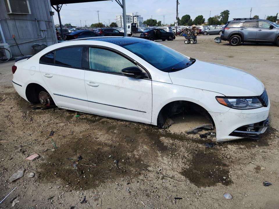 Photo 4 from auction – 2017 VOLKSWAGEN CC with VIN WVWKP7AN5HE503447