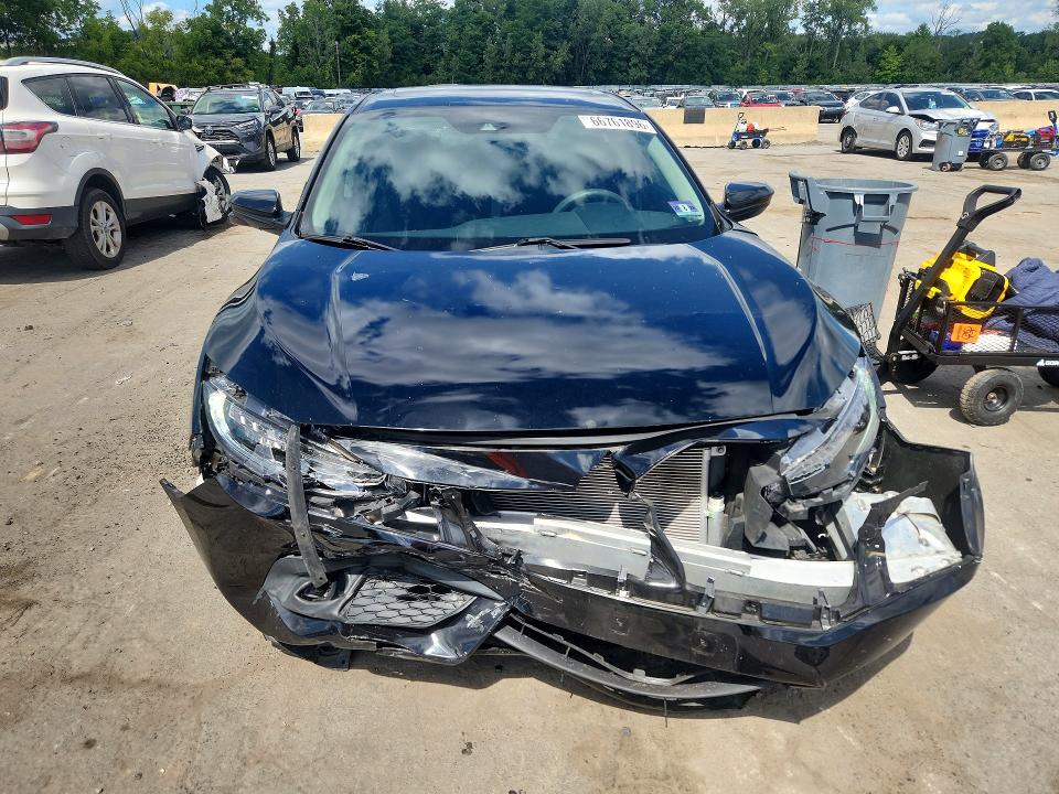 Photo 5 from auction – 2017 HONDA CIVIC with VIN 2HGFC2F81HH553257