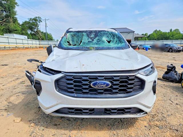 Photo 5 from auction – 2023 FORD ESCAPE with VIN 1FMCU0MN0PUA97965