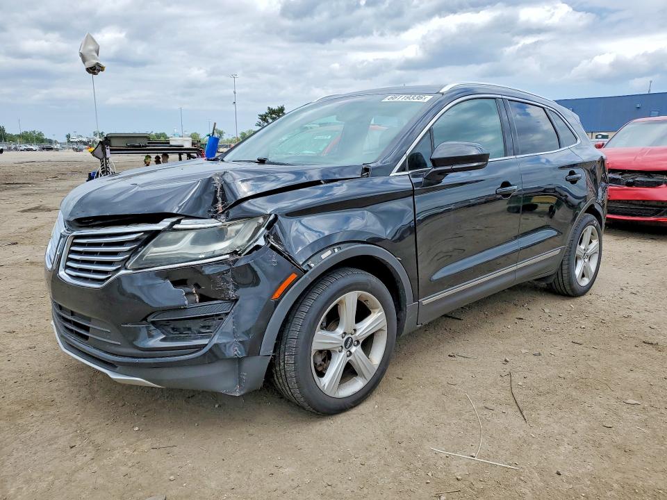 LINCOLN MKC 2015 with VIN 5LMCJ1A94FUJ24201 - Photo from auction