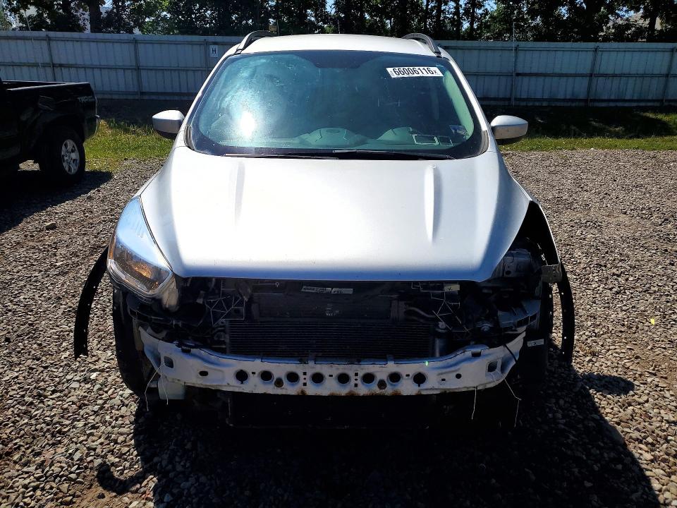Photo 5 from auction – 2018 FORD ESCAPE with VIN 1FMCU9GD4JUD56035