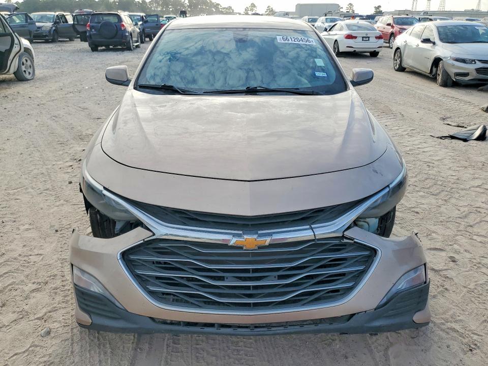 Photo 5 from auction – 2019 CHEVROLET MALIBU with VIN 1G1ZD5ST2KF110685