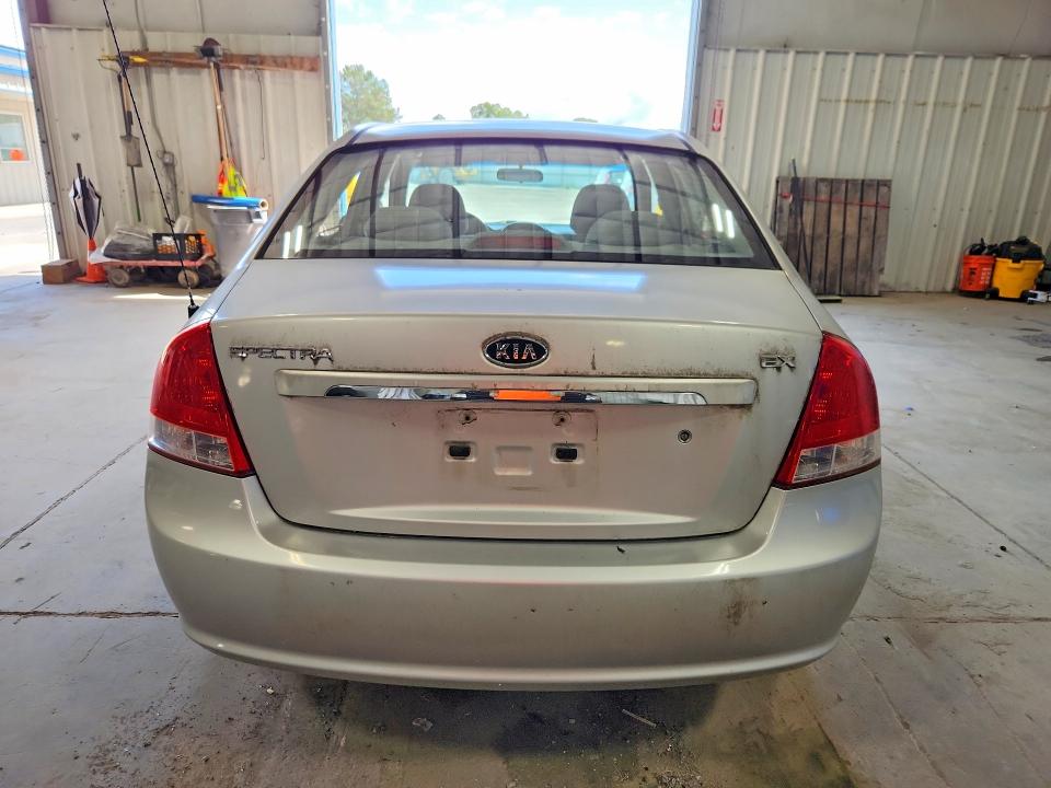 Photo 6 from auction – 2009 KIA SPECTRA with VIN KNAFE221X95620557