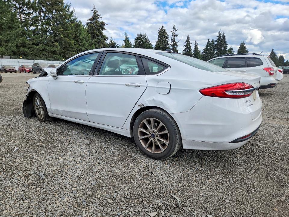Photo 2 from auction – 2017 FORD FUSION with VIN 3FA6P0H76HR254840