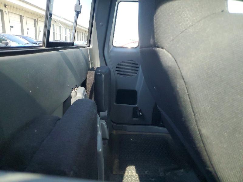 Photo 10 from auction – 2004 FORD RANGER with VIN 1FTZR45E44PA10049