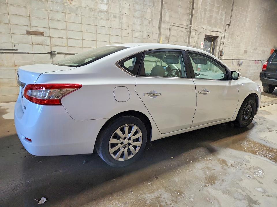 Photo 3 from auction – 2013 NISSAN SENTRA with VIN 3N1AB7AP1DL727324