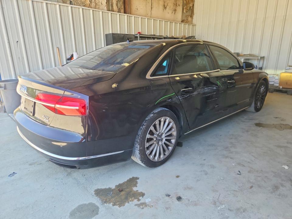 Photo 3 from auction – 2015 AUDI A8 with VIN WAU32AFDXFN026203