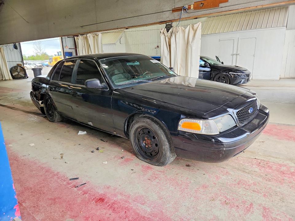 Photo 4 from auction – 2007 FORD CROWN VICTORIA with VIN 2FAHP71W27X131748