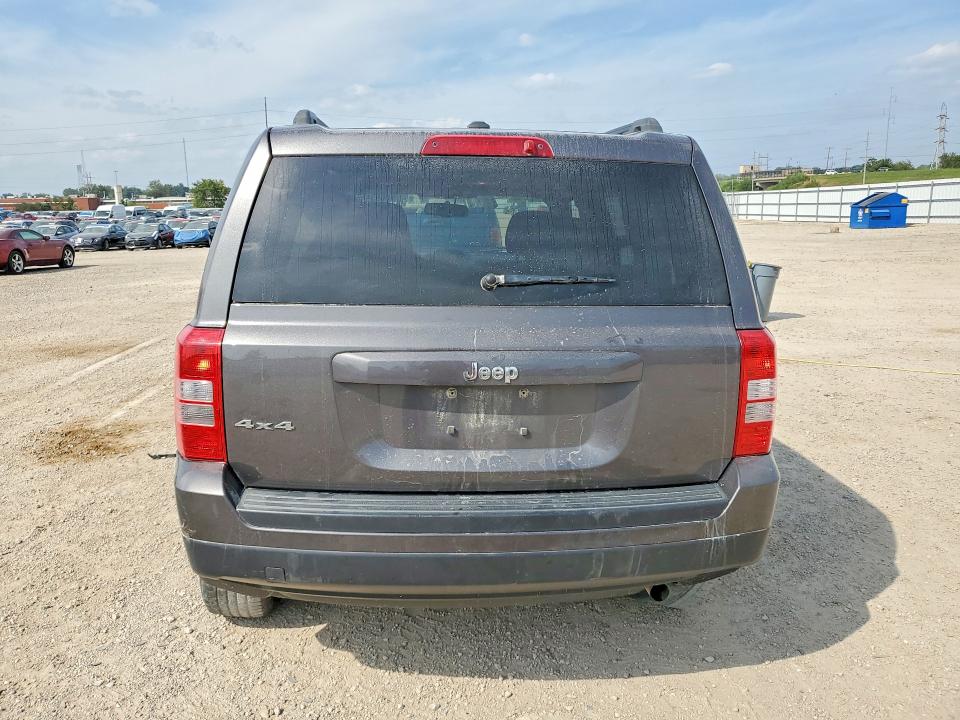 Photo 6 from auction – 2016 JEEP PATRIOT with VIN 1C4NJRBB9GD672633