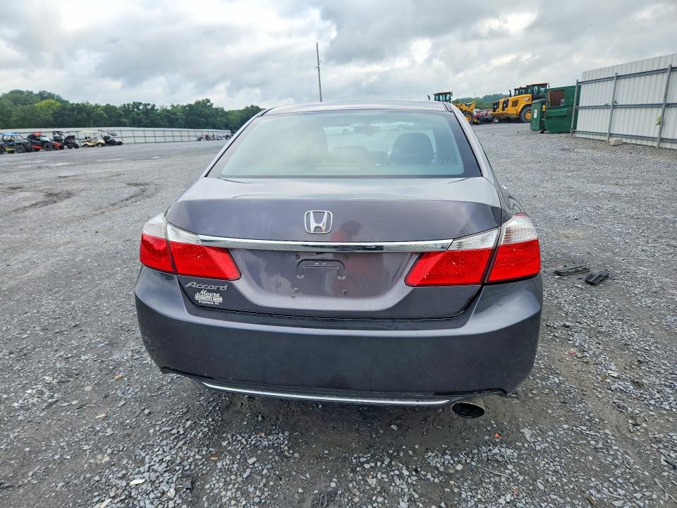 Photo 6 from auction – 2014 HONDA ACCORD with VIN 1HGCR2F35EA305562