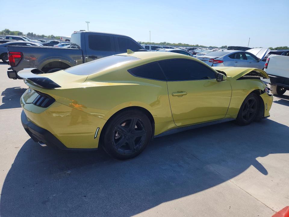 Photo 3 from auction – 2025 FORD MUSTANG with VIN 1FA6P8TH2S5114874
