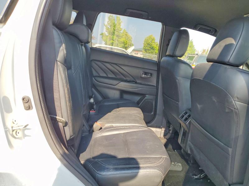 Photo 11 from auction – 2022 MITSUBISHI OUTLANDER with VIN JA4J2VA7XNZ027503