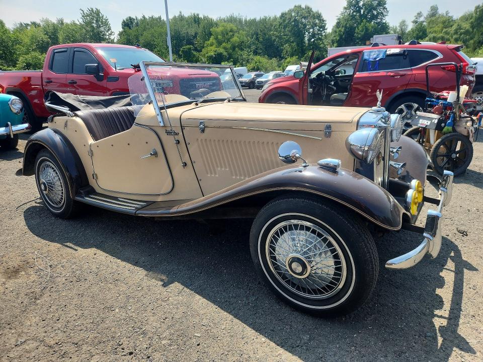 Photo 4 from auction – 1981 MG TC  ROADSTER with VIN MCH81661