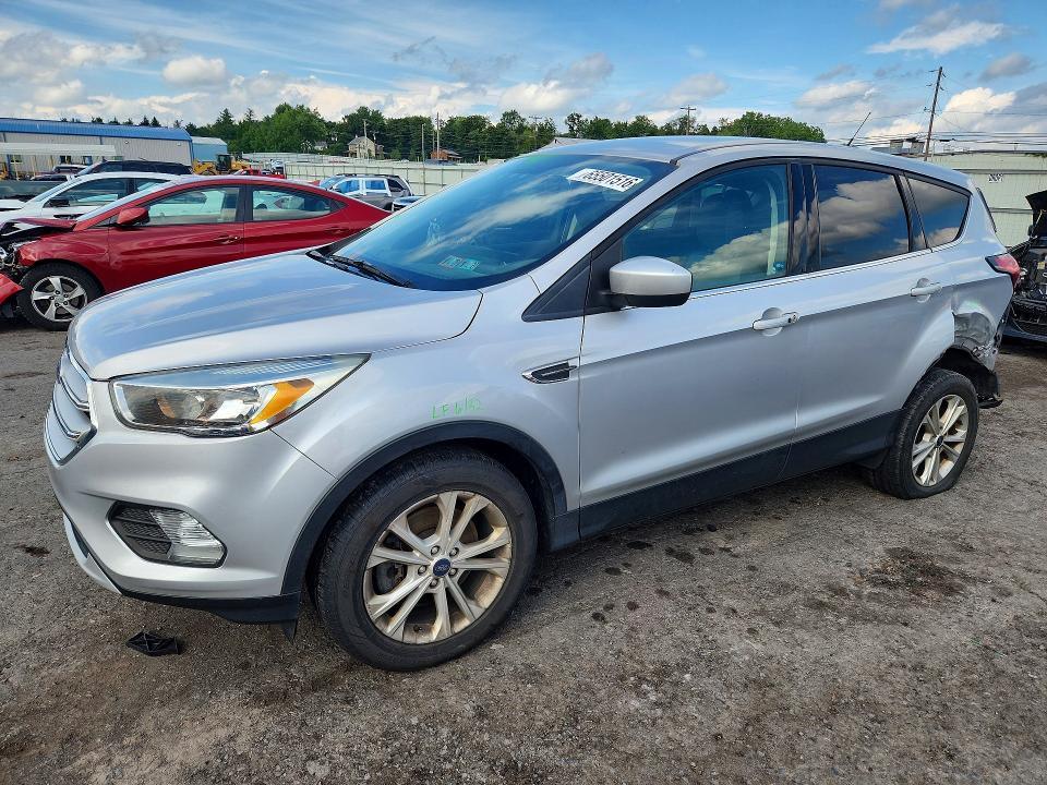 Photo 1 from auction – 2019 FORD ESCAPE with VIN 1FMCU9GD3KUA86815