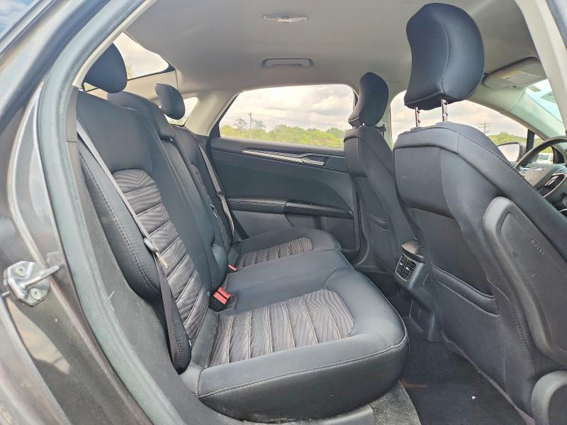 Снимка 10 от търг – 2016 FORD FUSION с VIN 1FA6P0H74G5107191