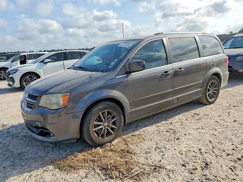 DODGE GRAND CARAVAN 2017 with VIN 2C4RDGCG7HR662267 - Photo from auction