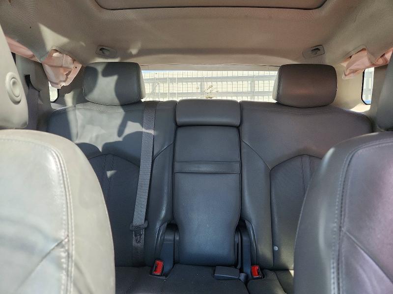 Photo 10 from auction – 2010 CADILLAC SRX with VIN 3GYFNDEY4AS541364