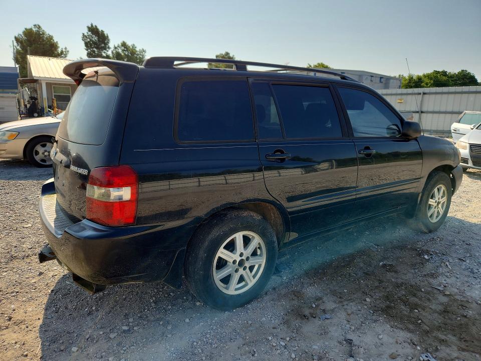 Photo 3 from auction – 2004 TOYOTA HIGHLANDER with VIN JTEGD21A940085766