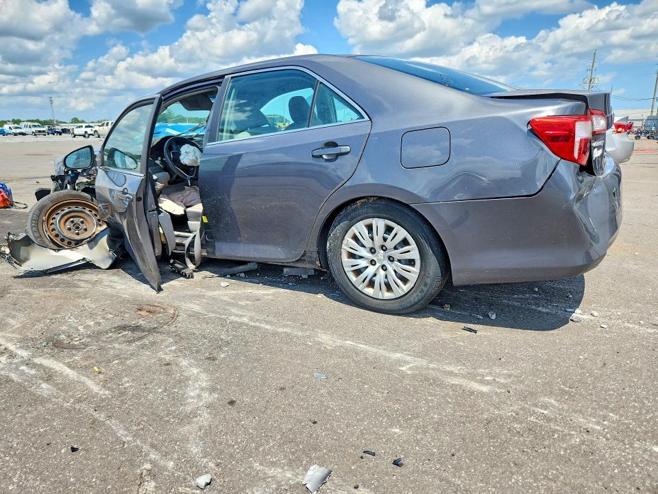 Photo 2 from auction – 2012 TOYOTA CAMRY with VIN 4T1BF1FK6CU615845
