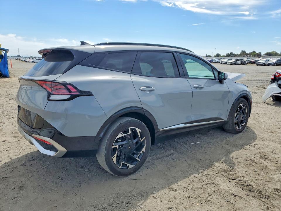 Photo 3 from auction – 2023 KIA SPORTAGE with VIN 5XYK53AF2PG079349