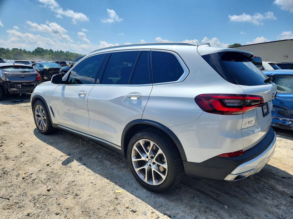 Photo 2 from auction – 2023 BMW X5 with VIN 5UXCR6C07P9R12131