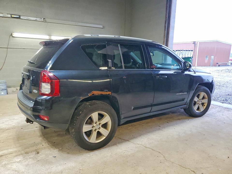 Photo 3 from auction – 2016 JEEP COMPASS with VIN 1C4NJDEB3GD759443