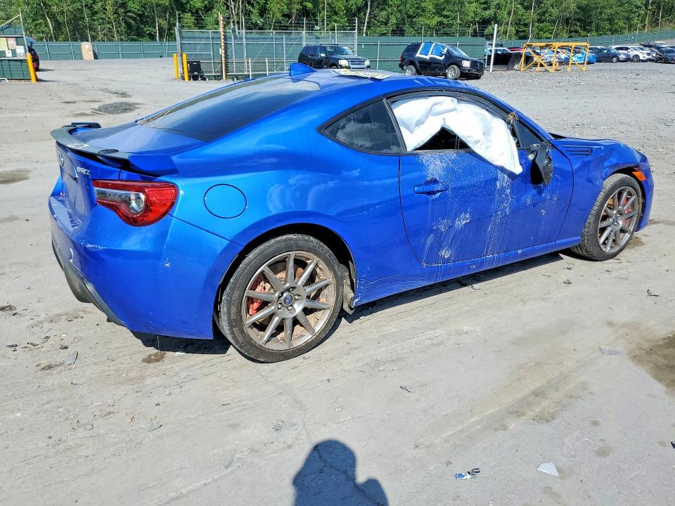Photo 3 from auction – 2020 SUBARU BRZ with VIN JF1ZCAC13L9701016