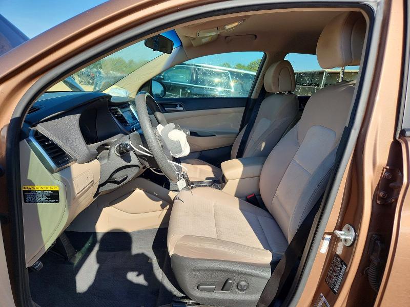 Photo 7 from auction – 2016 HYUNDAI TUCSON with VIN KM8J33A29GU107205